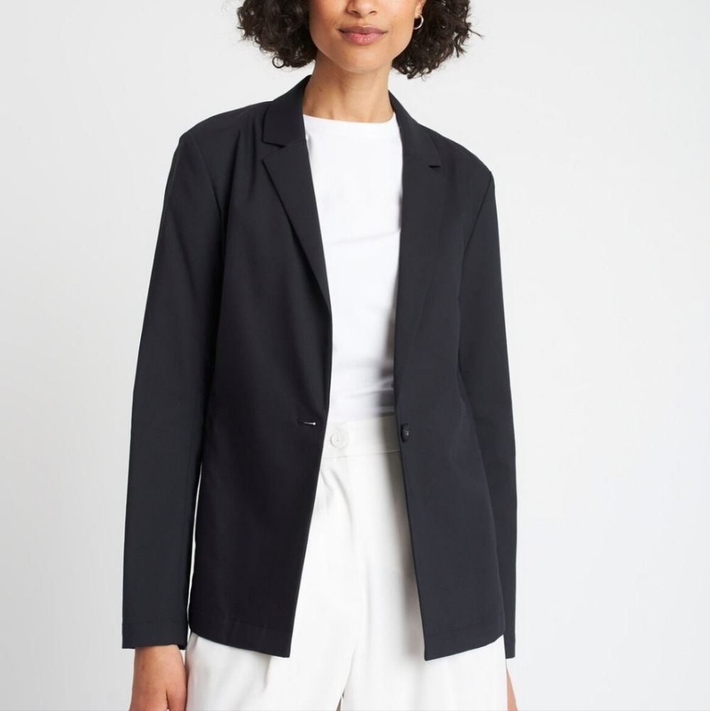 Kit and ace ride blazer bnwt size  S